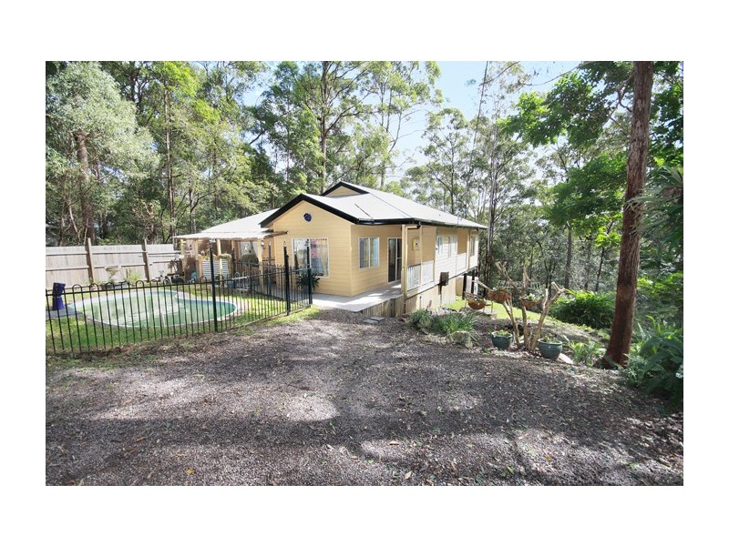 425 Wilson Road, Tanawha QLD 4556