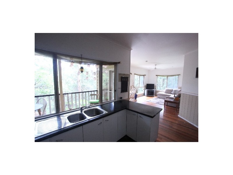 425 Wilson Road, Tanawha QLD 4556