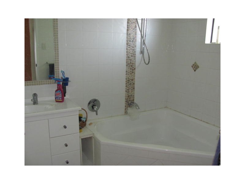 79 Broadwater Avenue, Maroochydore QLD 4558