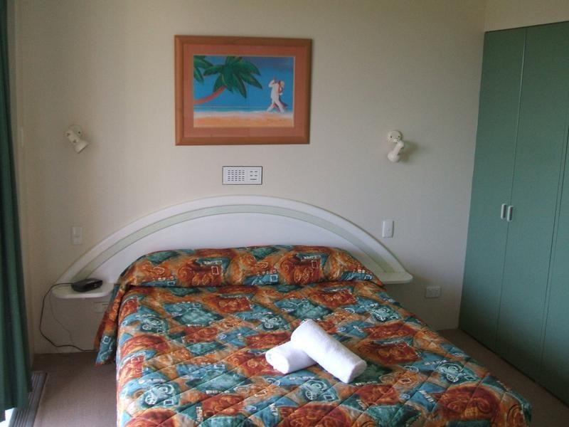 11/27 Majorca Isle, Sixth Avenue, Maroochydore QLD 4558