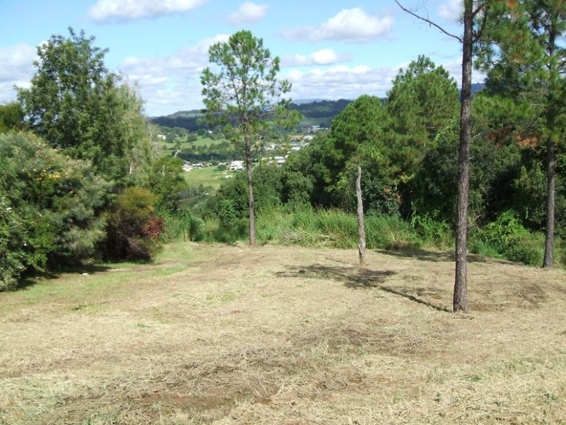 25 Albatross Avenue, Nambour QLD 4560