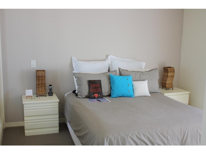 35/140-144 Aquarius Resort, Alexandra Parade, Alexandra Headland QLD 4572