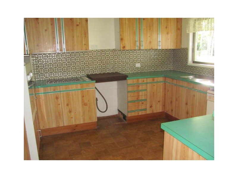 27 Cunning Road, Tanawha QLD 4556