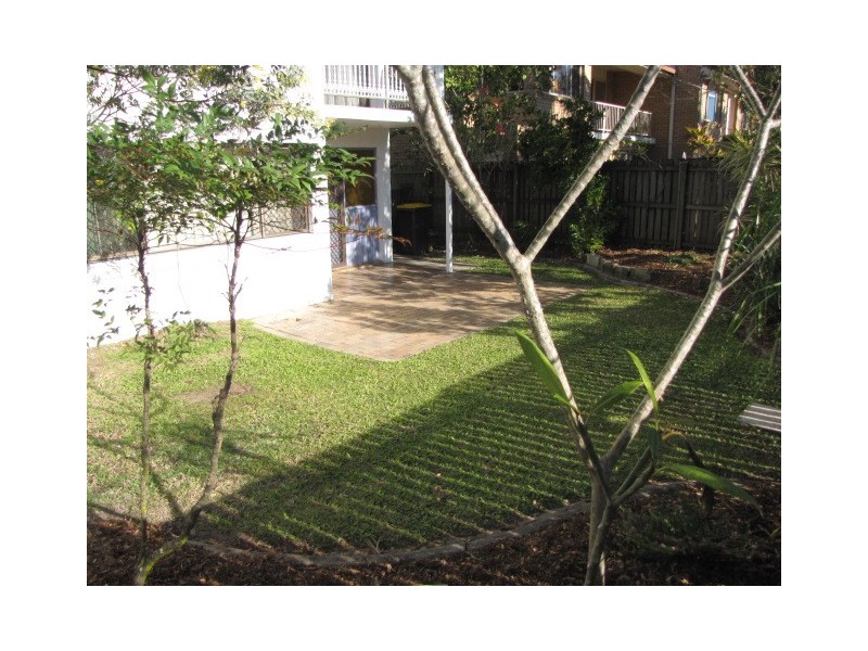 1/85 Gumbuya, Goonawarra Drive, Mooloolaba QLD 4557