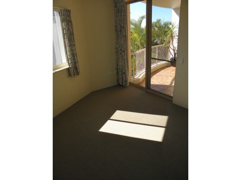 13/22 Les Beaches,Cnr Fourth & Beach Pde, Maroochydore QLD 4558