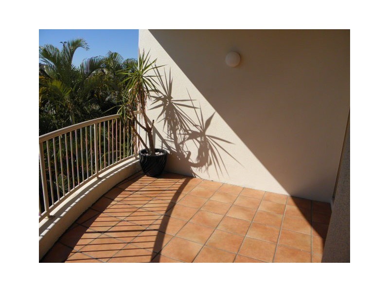 13/22 Les Beaches,Cnr Fourth & Beach Pde, Maroochydore QLD 4558