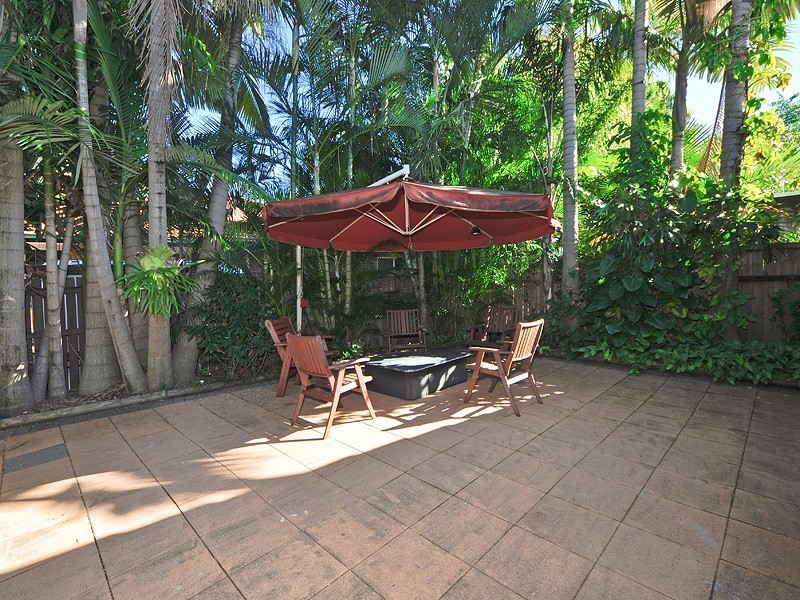 1/10 Villa Helena, Lisbon Street, Maroochydore QLD 4558