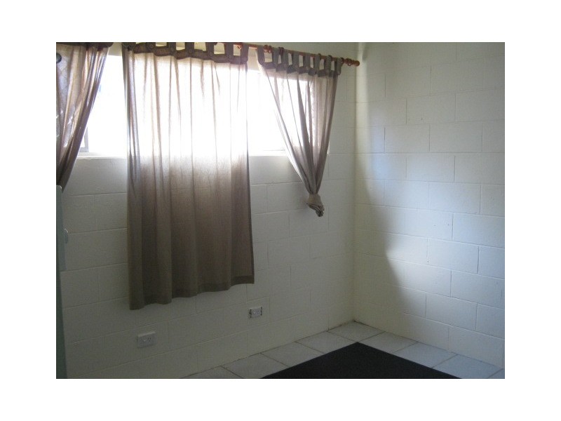 2/23 Turramurra, Parker Street, Maroochydore QLD 4558