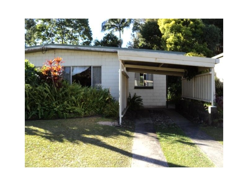 2/6 Broadwater Avenue, Maroochydore QLD 4558