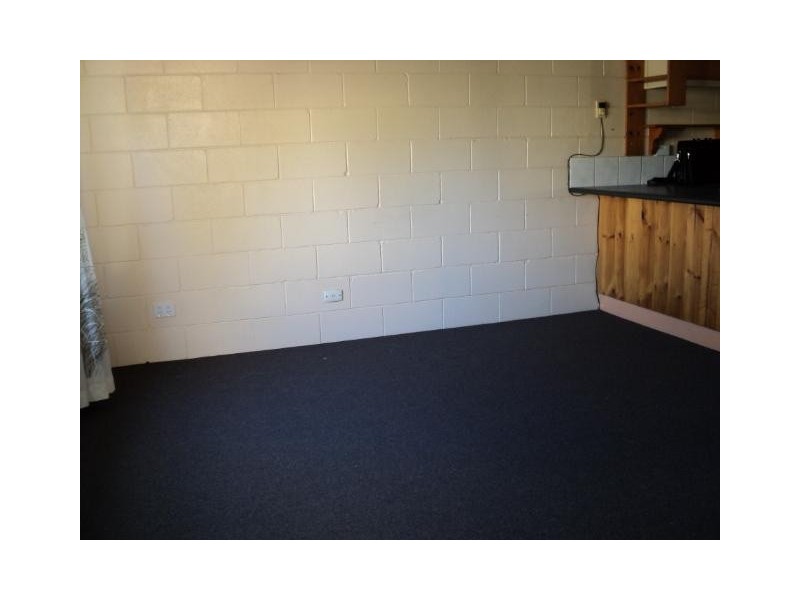 2/6 Broadwater Avenue, Maroochydore QLD 4558