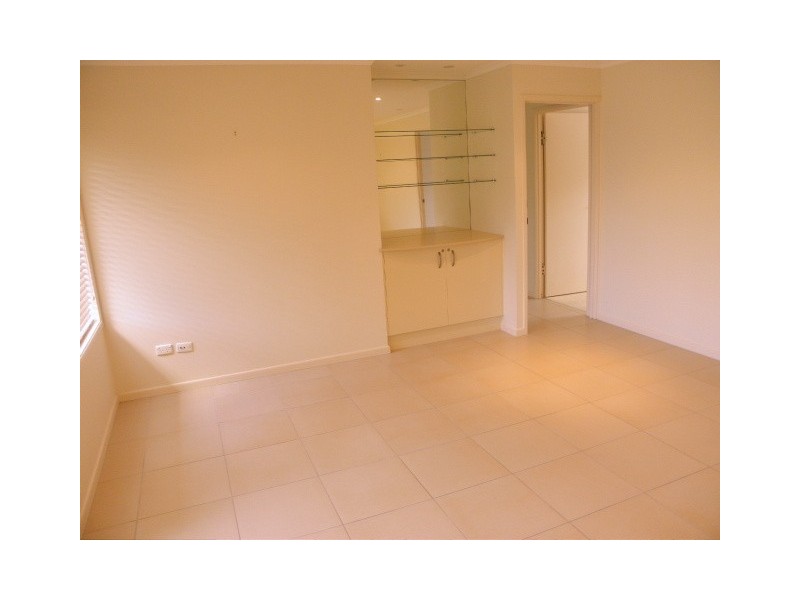 17 Balyarta Crescent, Mooloolaba QLD 4557