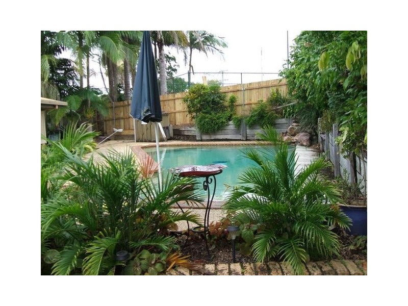137-141 Tallow wood Drive, Kuluin QLD 4558
