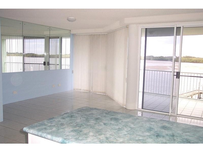 5/140 Edgewater,Duporth Avenue, Maroochydore QLD 4558