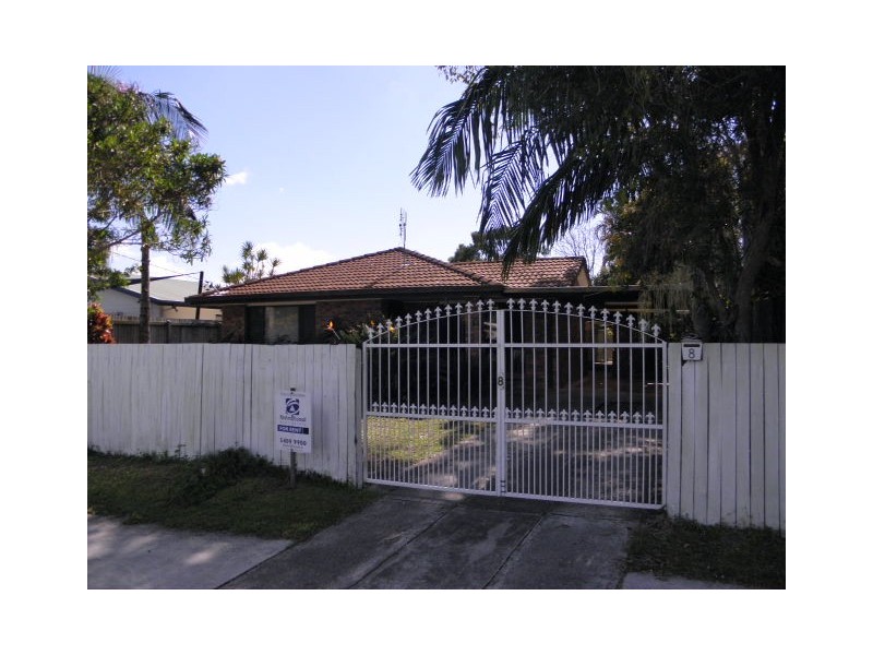 8 Allambie Street, Maroochydore QLD 4558