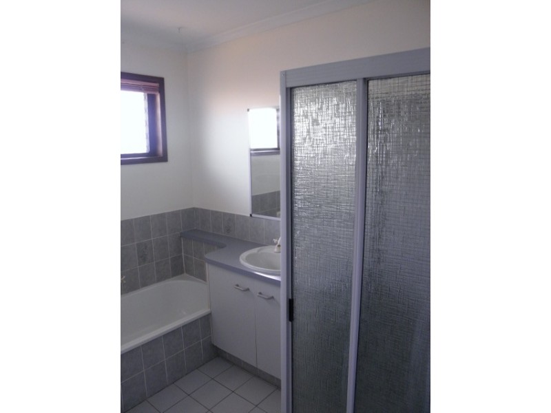 8 Allambie Street, Maroochydore QLD 4558