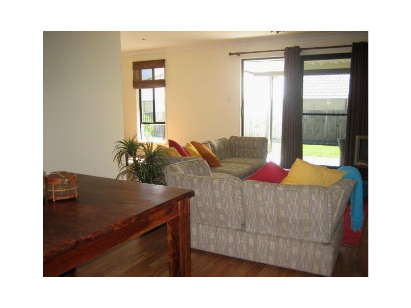 5 Birdwing Avenue, Bli Bli QLD 4560