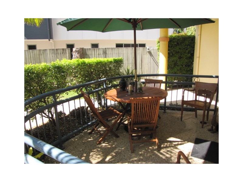 4/201 Catamarina, Bradman Avenue, Maroochydore QLD 4558