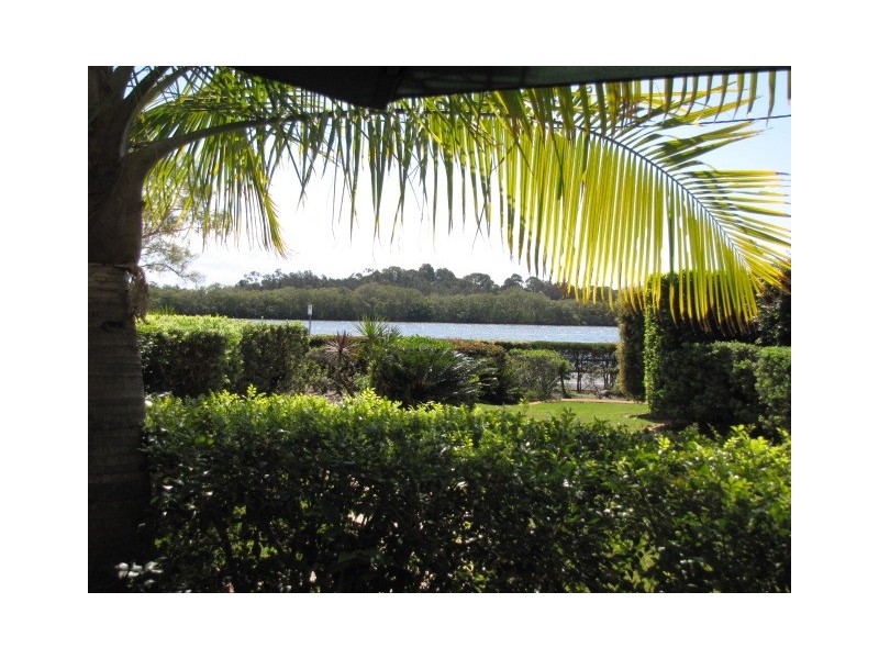 4/201 Catamarina, Bradman Avenue, Maroochydore QLD 4558