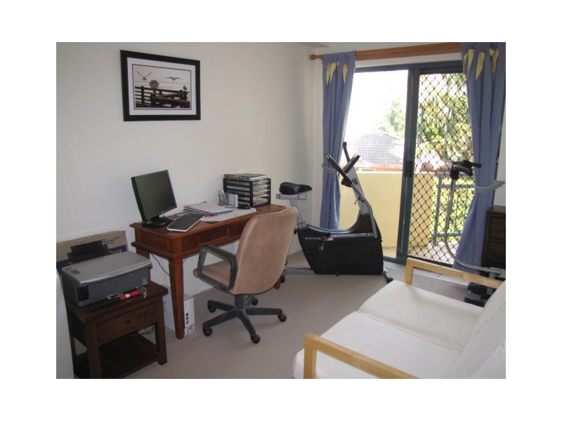 4/201 Catamarina, Bradman Avenue, Maroochydore QLD 4558