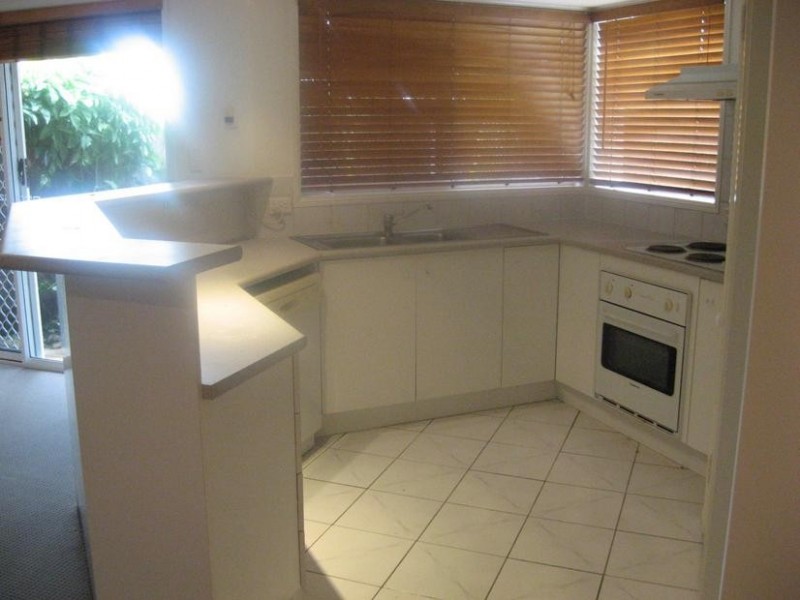 8/14-16 Chardonnay, Primary School Court, Maroochydore QLD 4558