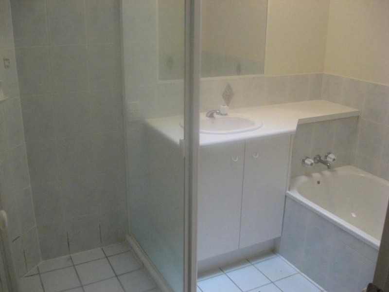 8/14-16 Chardonnay, Primary School Court, Maroochydore QLD 4558