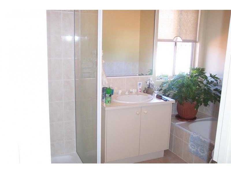 2/49 Twin Parker, Parker Street, Maroochydore QLD 4558