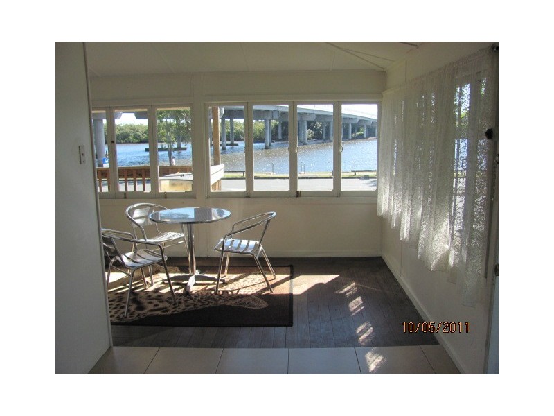 235 Bradman Avenue, Maroochydore QLD 4558