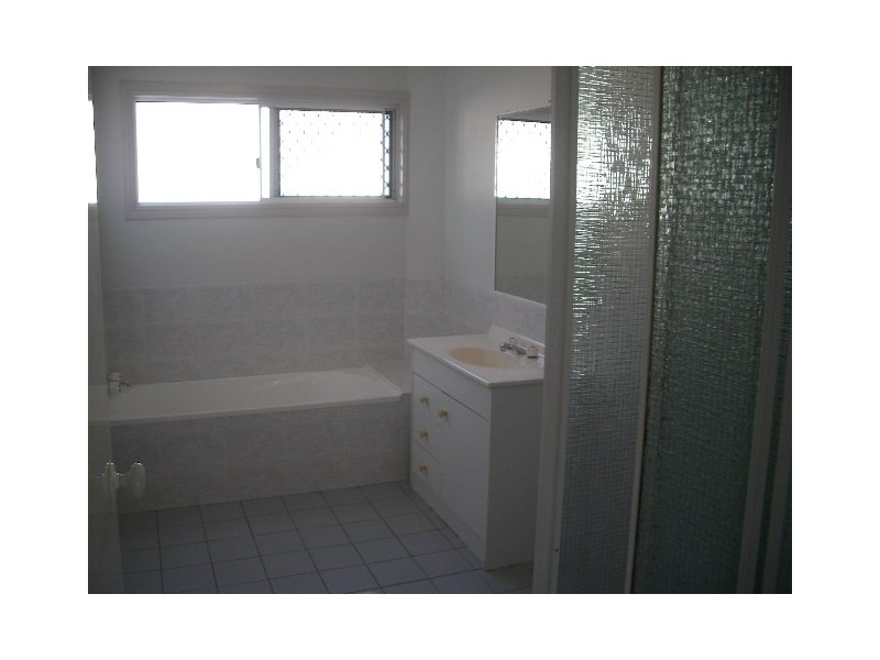1/34 Cassina, Primary School Court, Maroochydore QLD 4558