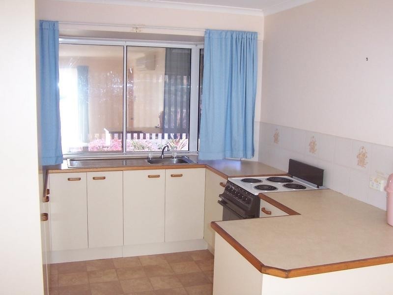 2/7 Brackendale, Kooringa Court, Maroochydore QLD 4558