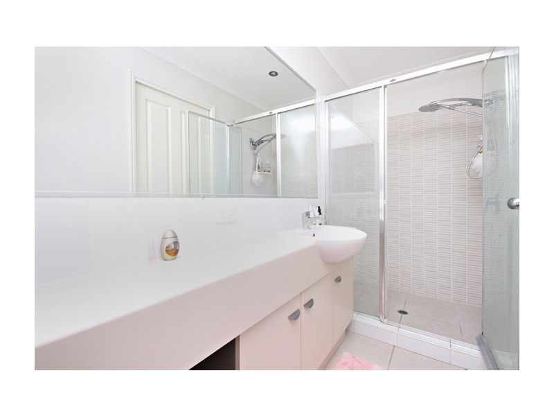 4 Rosslare Court, Kuluin QLD 4558