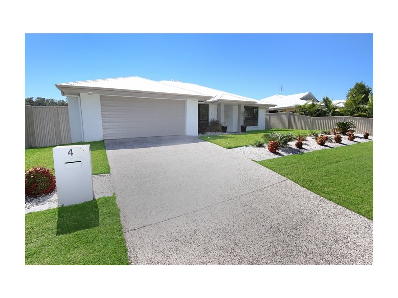 4 Rosslare Court, Kuluin QLD 4558