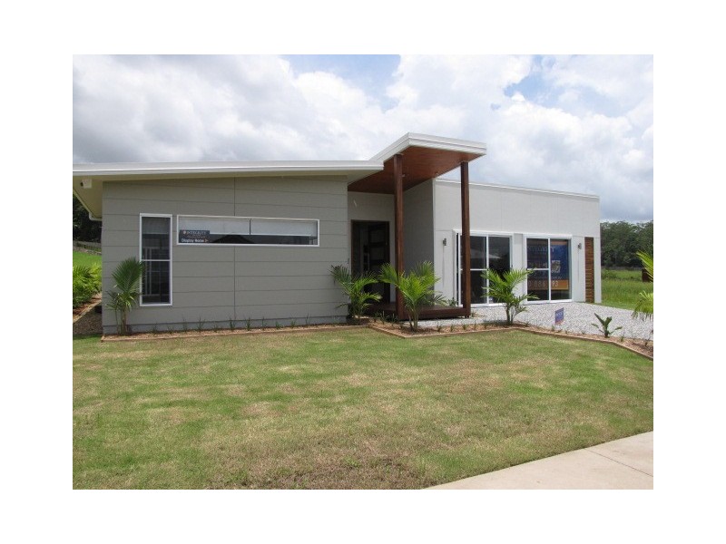 19 Forest Pines Boulevard, Forest Glen QLD 4556