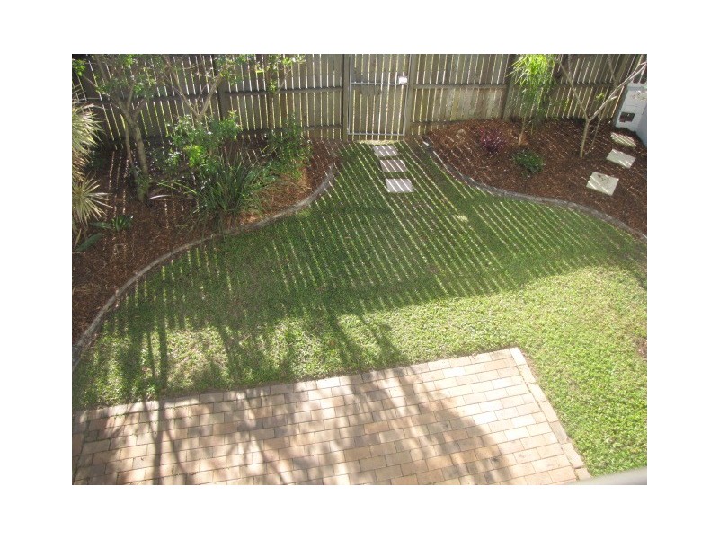 1/85 Gumbuya, Goonawarra Drive, Mooloolaba QLD 4557