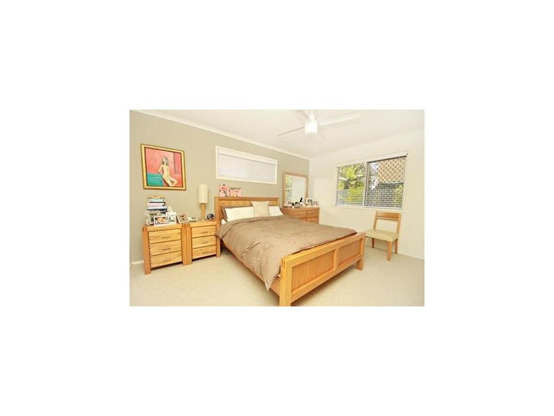 16 Adelong Crescent, Buddina QLD 4575