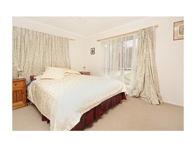 8 Kay Avenue, Bli Bli QLD 4560