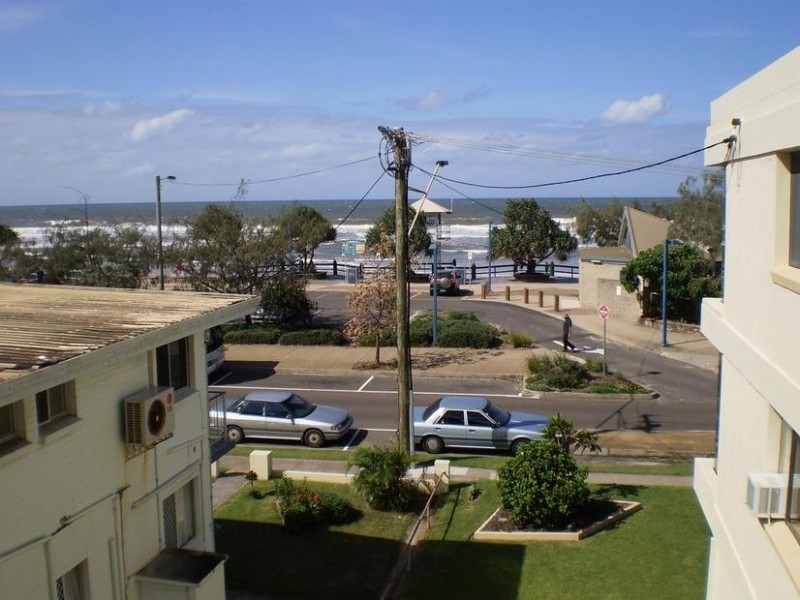 9/42 Allawa, Alexandra Parade, Maroochydore QLD 4558