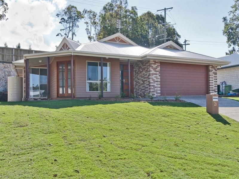 21 Crows Ash Drive, Kuluin QLD 4558