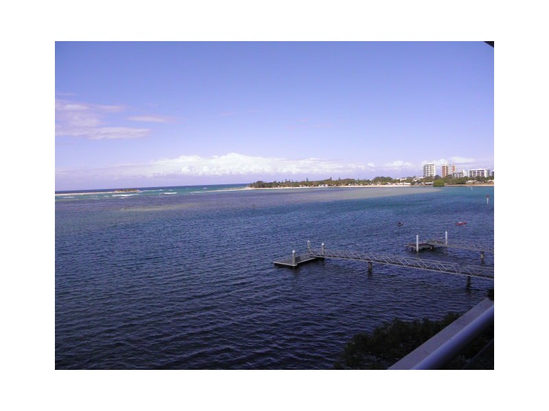 401/26-38 Waves, Duporth Avenue, Maroochydore QLD 4558