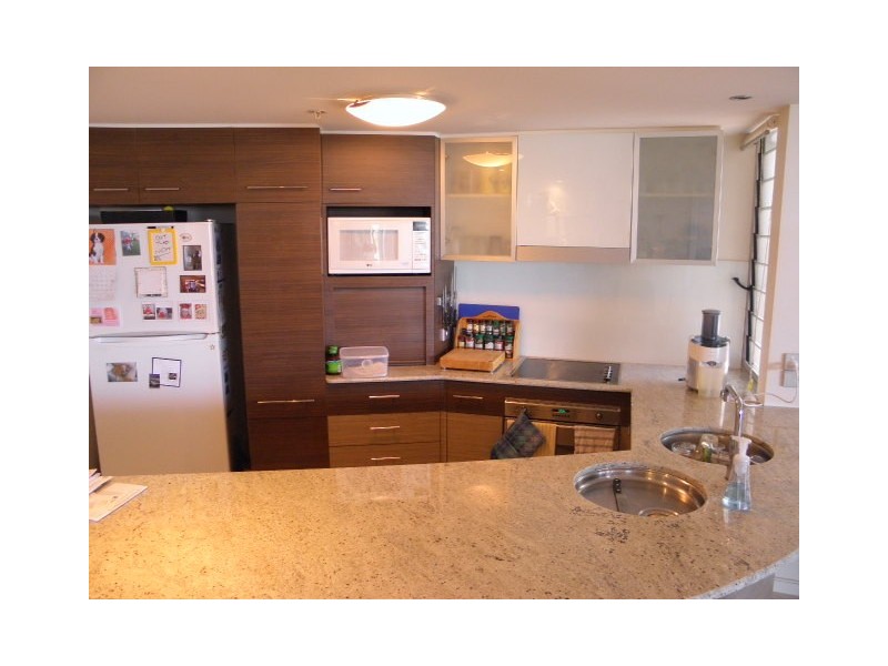 401/26-38 Waves, Duporth Avenue, Maroochydore QLD 4558