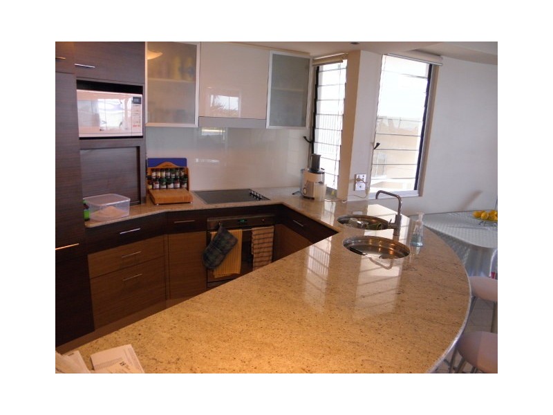 401/26-38 Waves, Duporth Avenue, Maroochydore QLD 4558