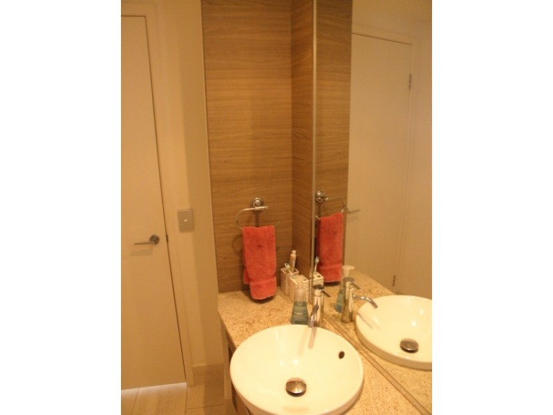 401/26-38 Waves, Duporth Avenue, Maroochydore QLD 4558