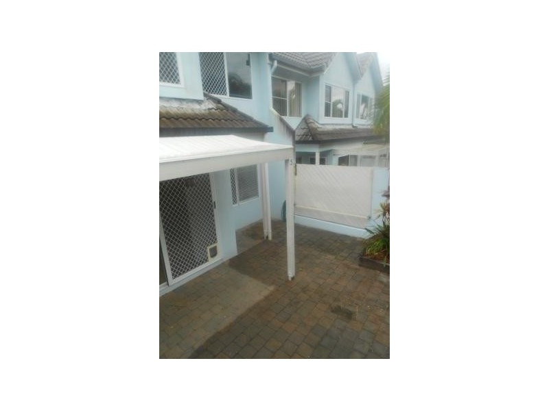 5/5 Ridgewood Terrace, Arwen Street, Maroochydore QLD 4558