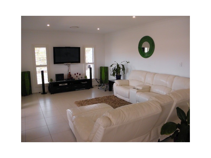 17 Ginger Bell Avenue, Bli Bli QLD 4560