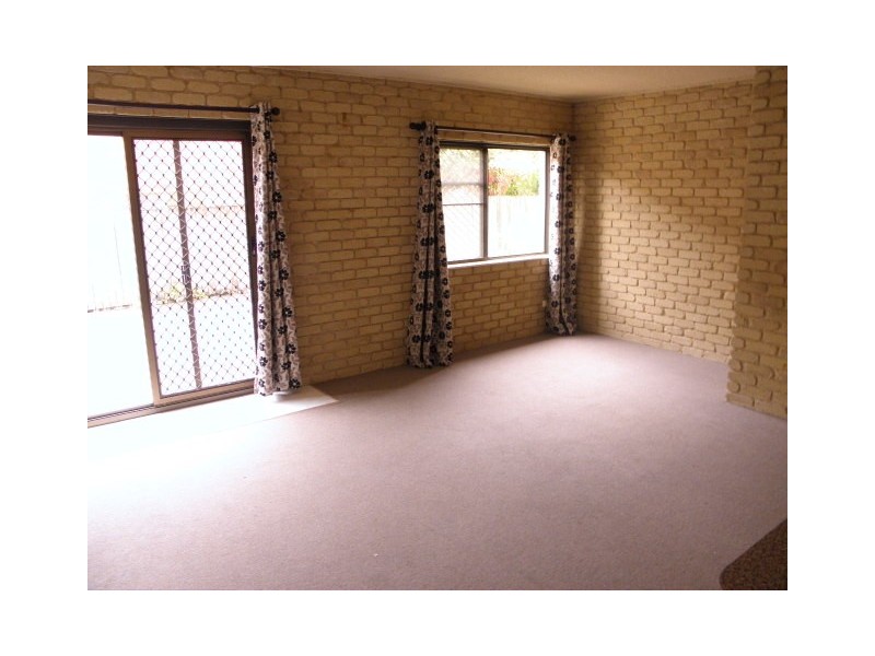 2/29 Lara-Sans, Baden Powell Street, Maroochydore QLD 4558