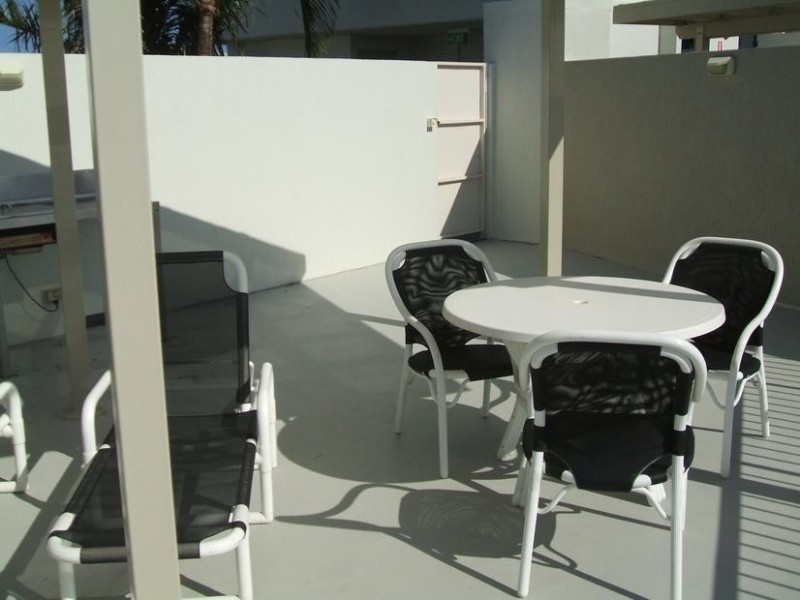 404/3 Sandcastles, River Esplanade, Mooloolaba QLD 4557