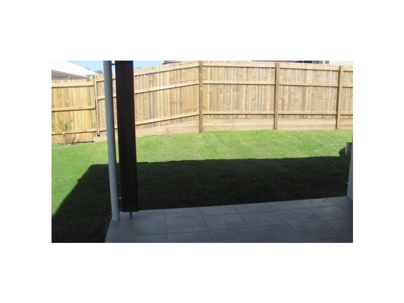 28 Lark Circuit, Mountain Creek QLD 4557