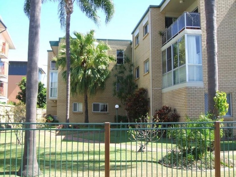 7/87-89 Lahra, Beach Parade, Maroochydore QLD 4558