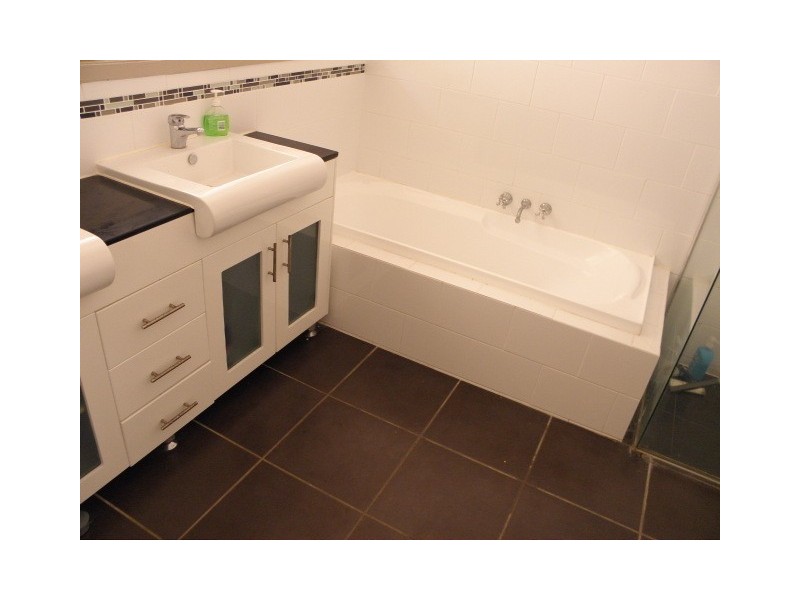 9 Ellesmere Avenue, Bli Bli QLD 4560