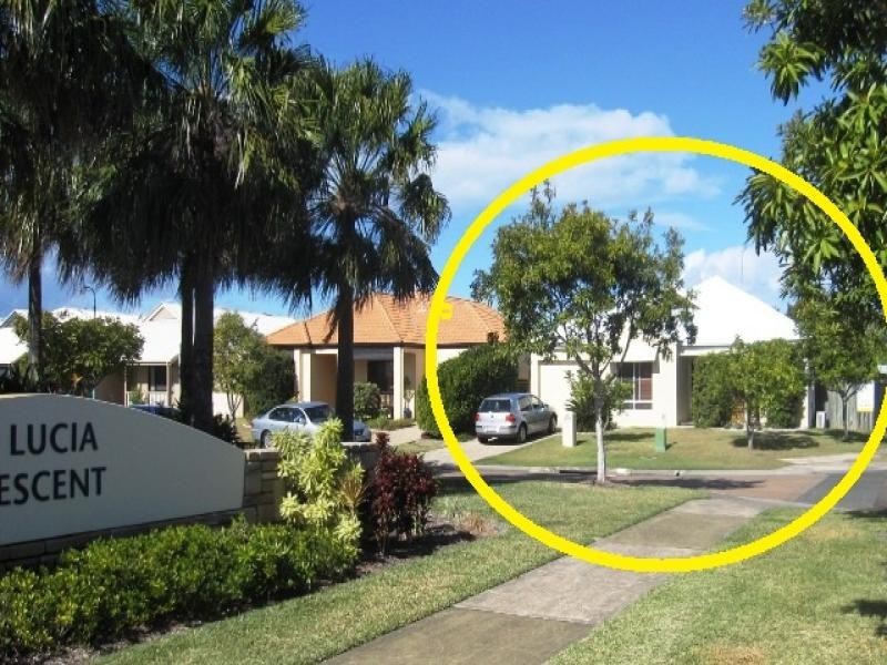 21 St Lucia Crescent, Kawana Island QLD 4575