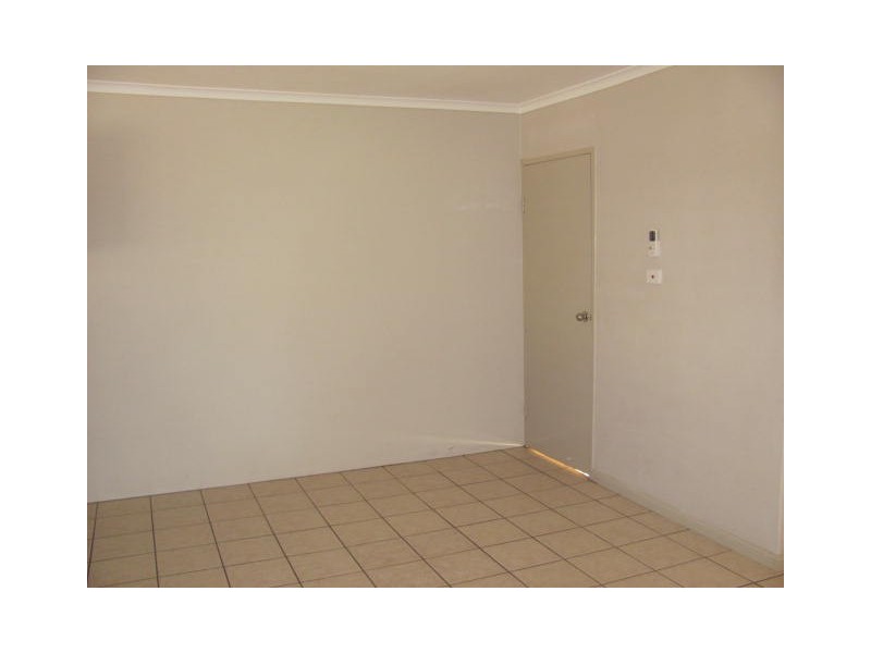 1/3 Karaan, Norman Avenue, Maroochydore QLD 4558